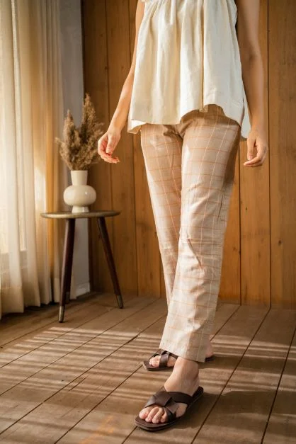 Weekend Price Cuts Galore Clay Grey Pant
