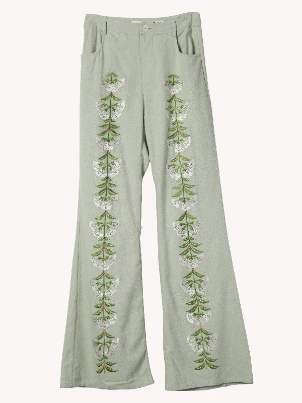 Weekend Savings Fiesta BUNNY TRUMPET LOVE JEAN