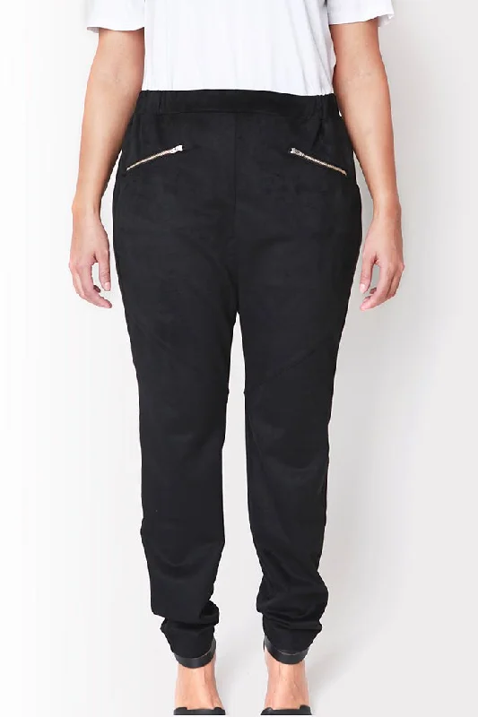 Weekend Bargains to Grab 32" Vegan Suede Pant // Black