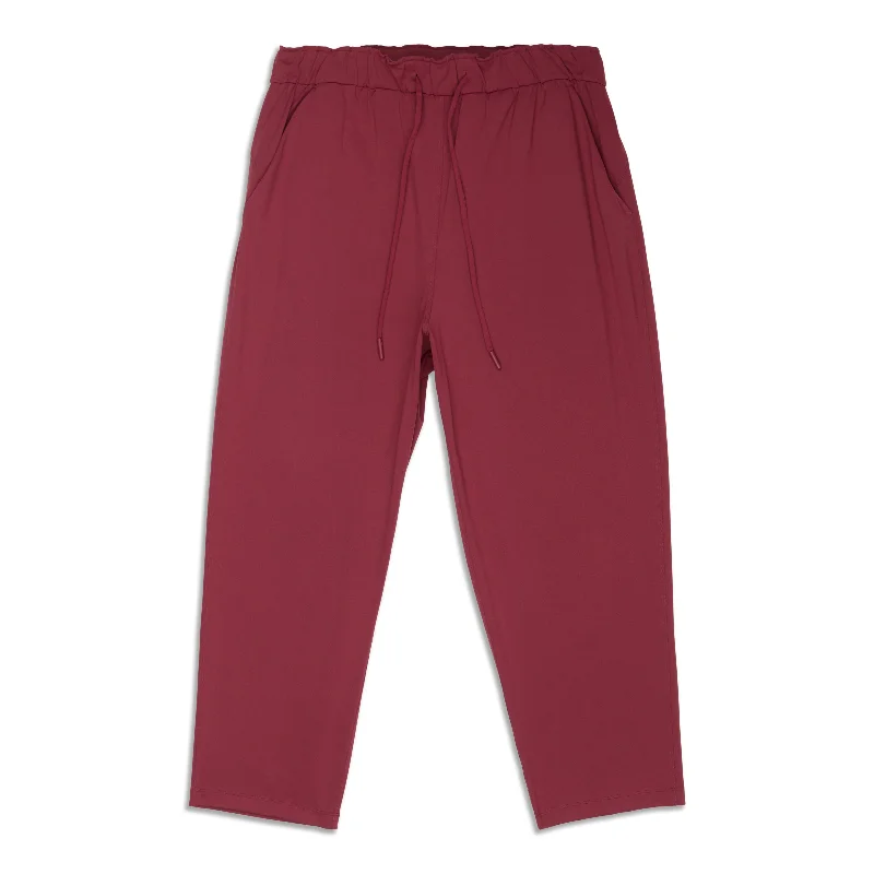 Weekend Savings Fiesta Stretch High-Rise Crop - Resale