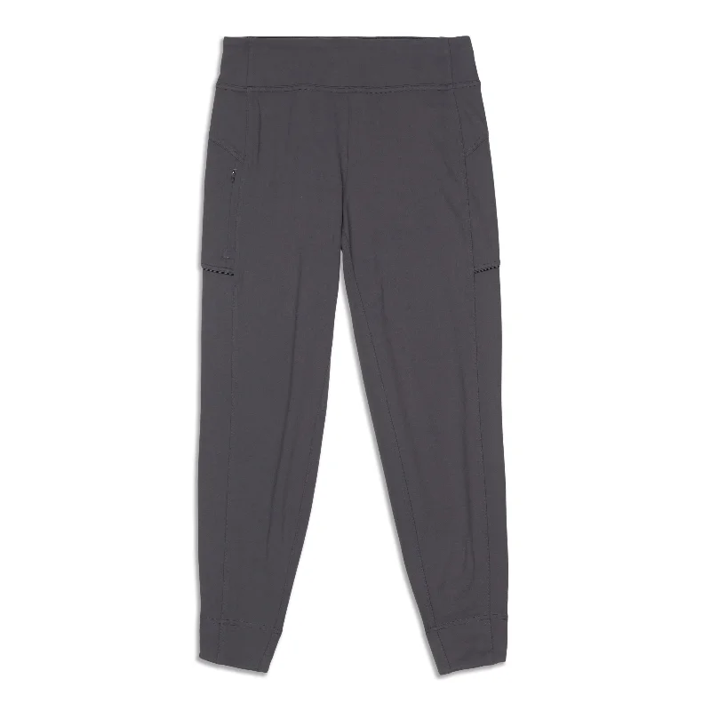 Weekend Discounts Worth Grabbing Run On Jogger - Resale