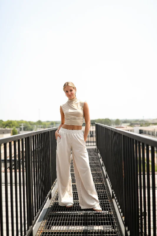Super Bargain Throw Back Joggers - Beige
