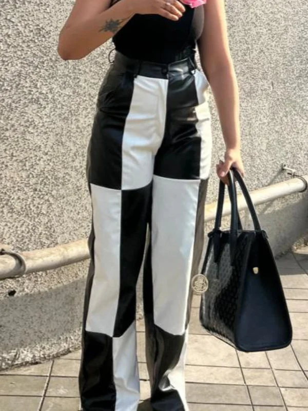 Weekend Offers That Shine Erica Chequered PU pants Black & White