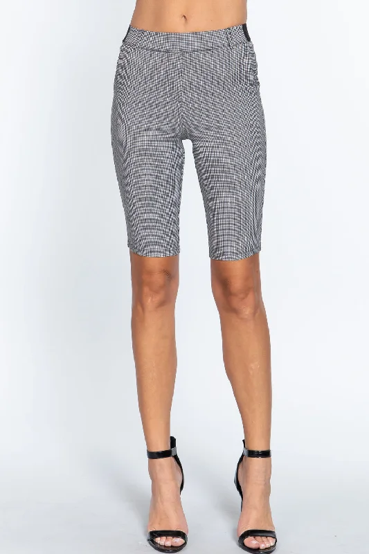 Weekend Discounts to Snag Jacquard Bengaline Bermuda Pants