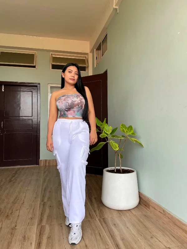 Super Bargain Amelia White cargo pants