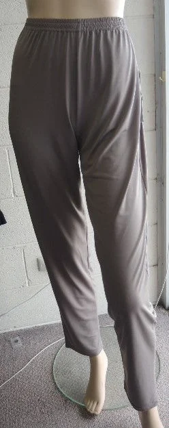 Make Your Weekend Count with Savings Formation Stretch Pants (many colours)