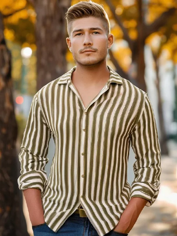 Weekend Specials to Love prep stripe green LS