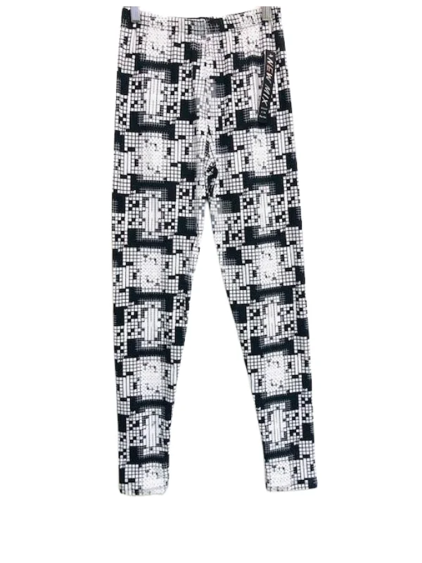 Weekend Discounts to Enjoy FASHQUE - Long Ankle length Leggings One size fits most - Imported - P21907 Weekend Discounts to Enjoy FASHQUE - Long Ankle length Leggings One size fits most - Imported - P21907