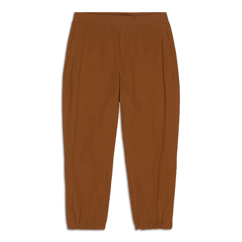 Weekend Offers That Please Adapted State High-Rise Jogger Crop - Resale