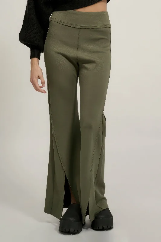Weekend Savings Fiesta Solid Raw Edge Expose Seam Flare Pants