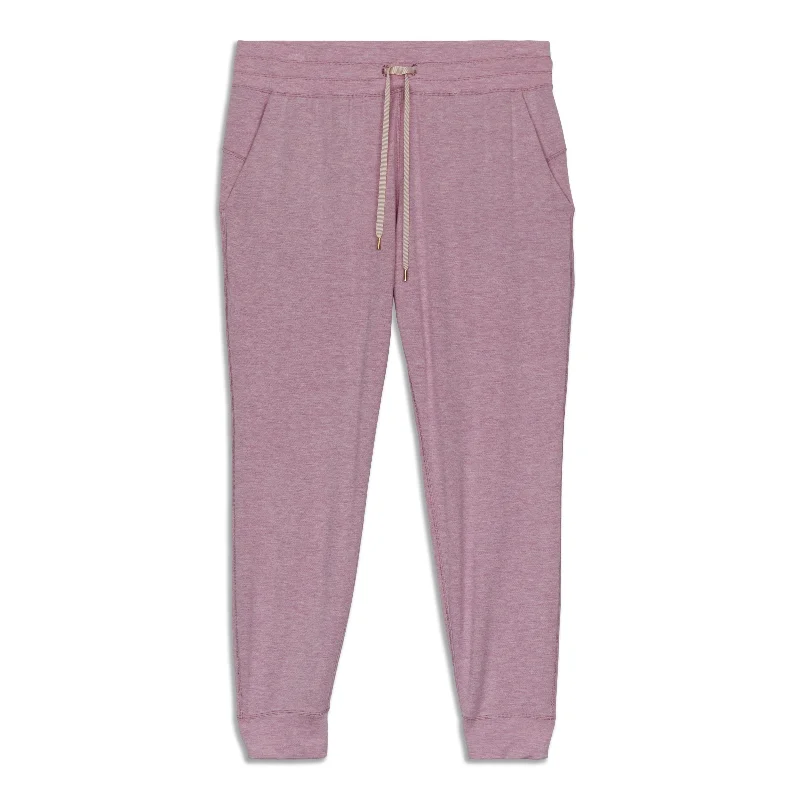 Weekend Offers That Thrill Warm Down High Rise Jogger - Resale
