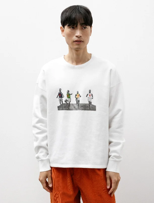 Can't Resist Finish Line Crewneck Cream