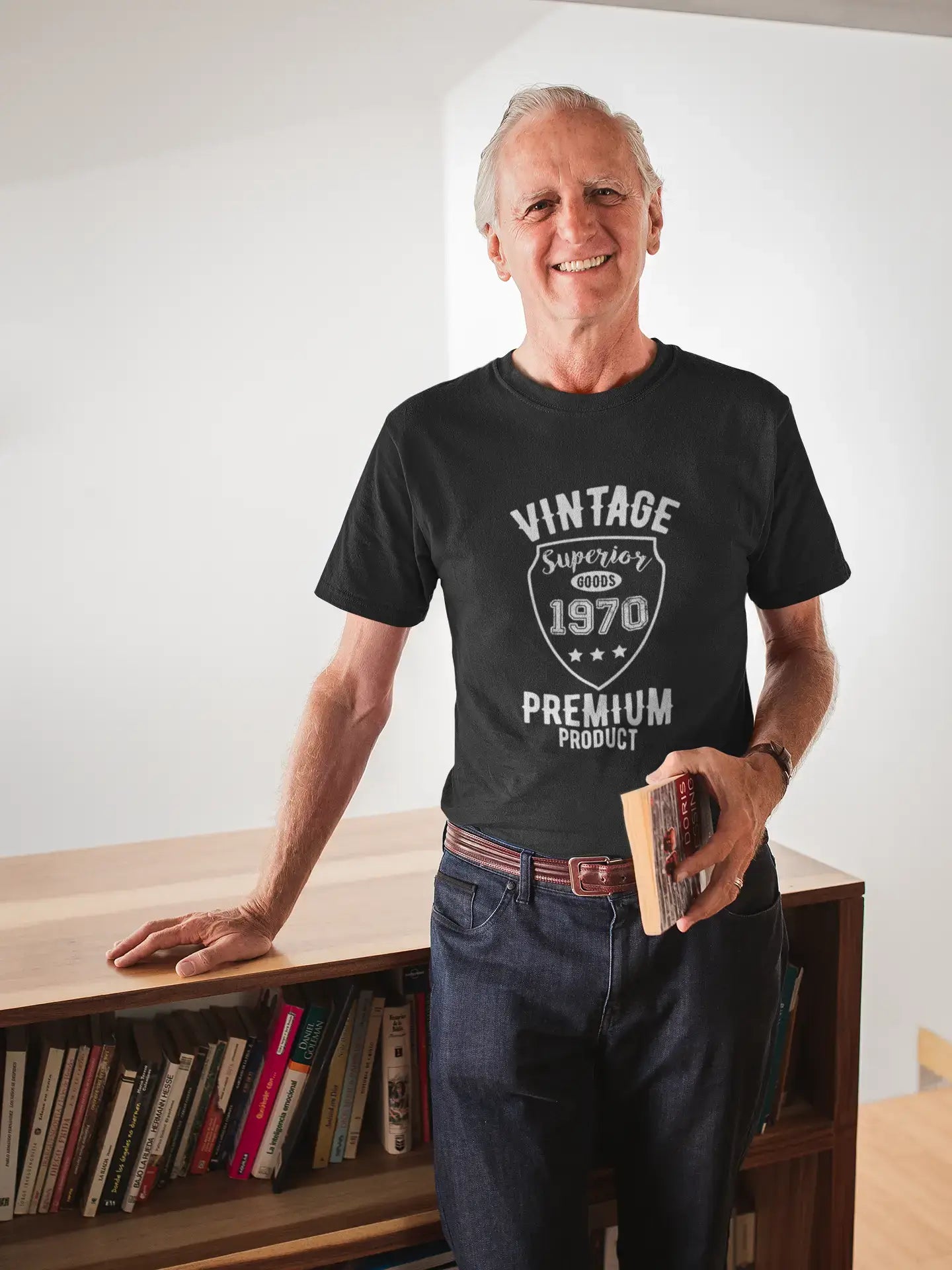 Unmissable Sale 1970 Vintage superior, black, Men's Short Sleeve Round Neck T-shirt 00102