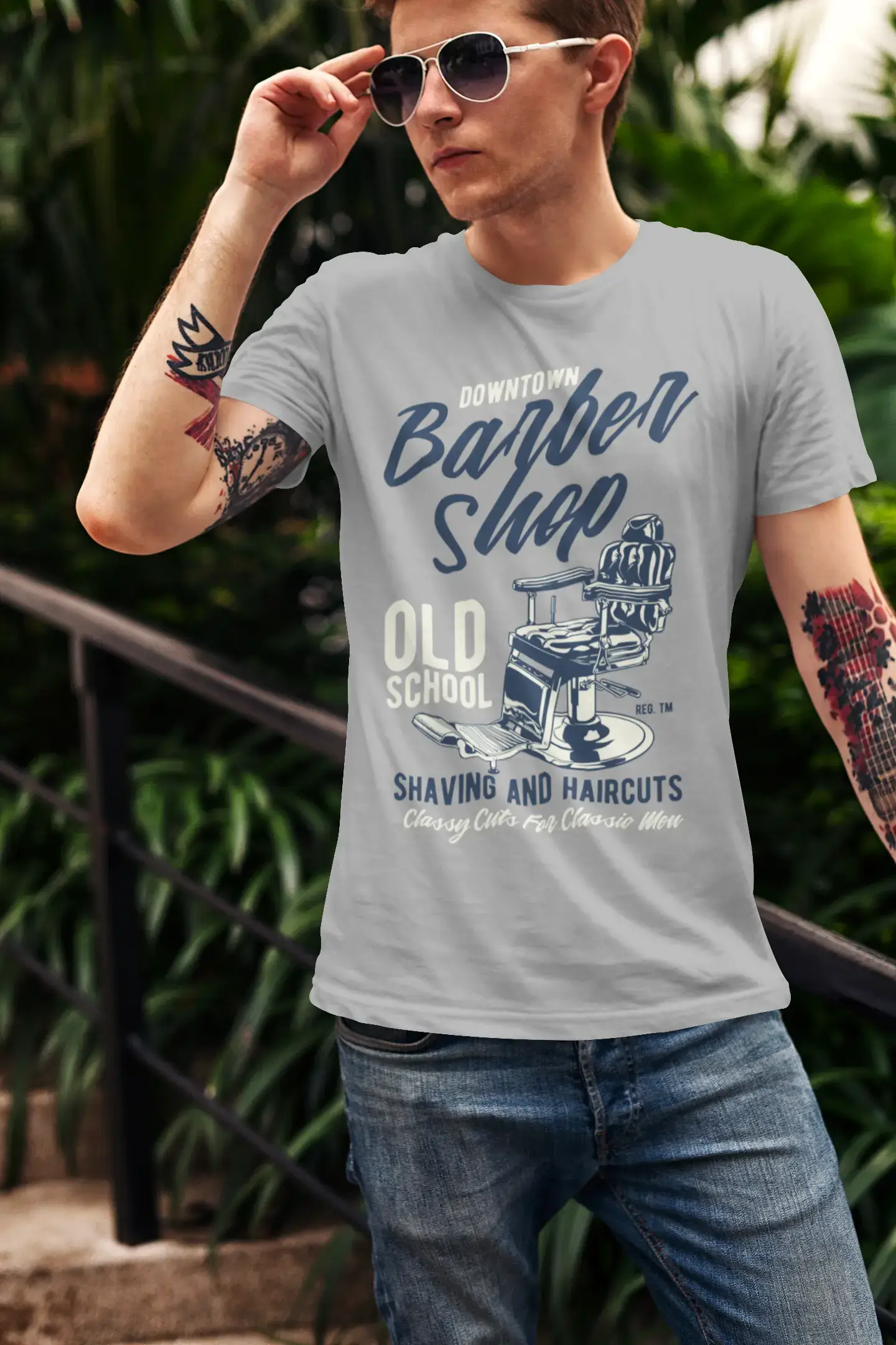 Bonus Offer ULTRABASIC Men's T-Shirt Downtown Barber Shop Old School - Graphic Apparel