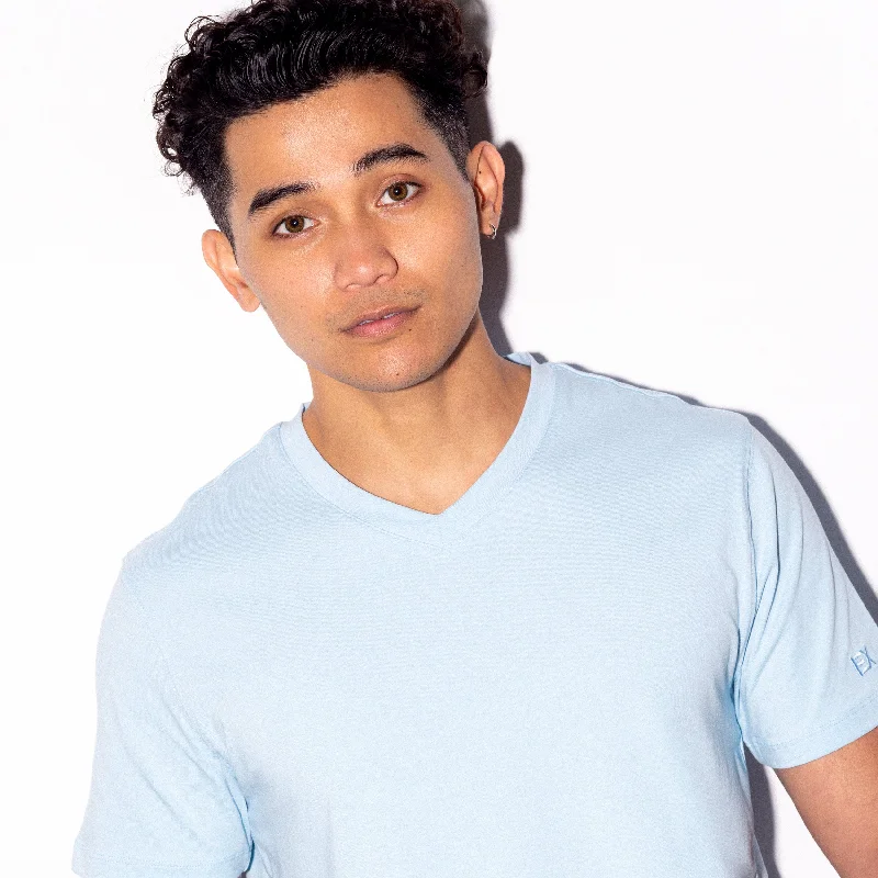 Super Bargain Essential V Neck T-Shirt - Baby Blue