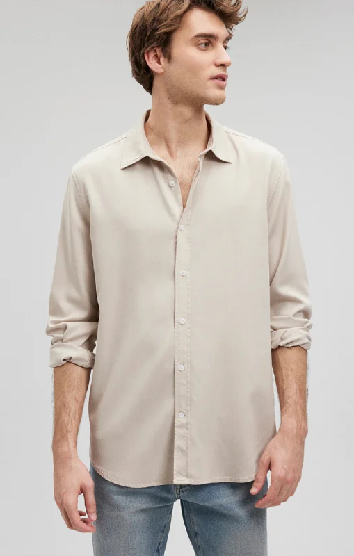 Act Fast BUTTON-UP LONG SLEEVE SHIRT IN MOONSTRUCK