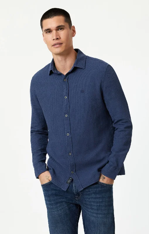Exclusive Offers BUTTON-UP LONG SLEEVE SHIRT IN SPELLBOUND