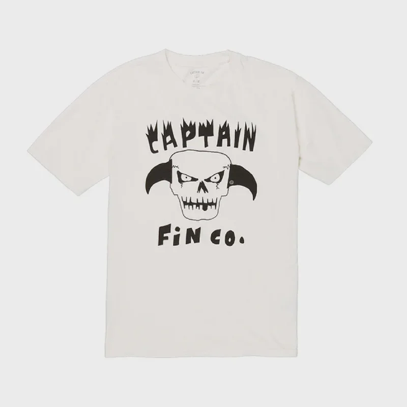Deep Savings Captain Fin Men's Twin Fin Skull T-Shirt - Vintage White