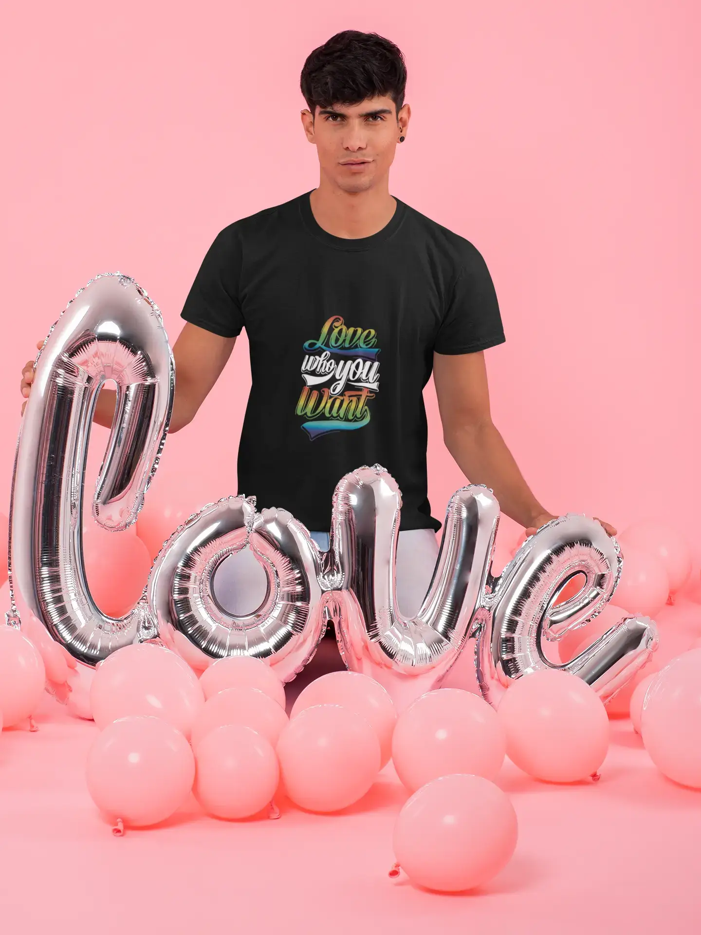 Final Clearance Men's Graphic T-Shirt LGBT Love Who You Want Deep Black