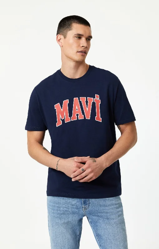Deal of the Week MAVI LOGO T-SHIRT IN MARITIME BLUE