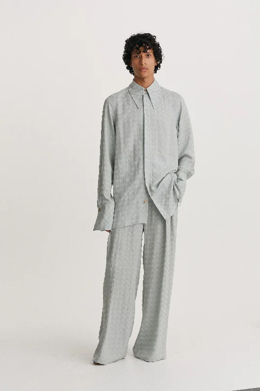 Weekend Savings Sensation Pointed Collar Longline Shirt