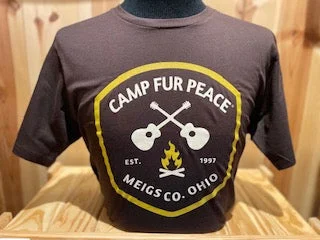 Epic Deals T-Shirt - Camp Fur Peace Short Sleeve - Espresso