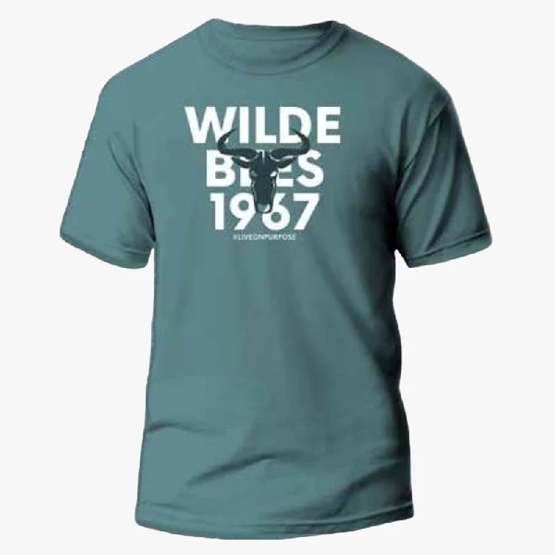 Deep Discounts Wildebees Mens Wilde Logo Tp Short Sleeve Tee Cadet Blue